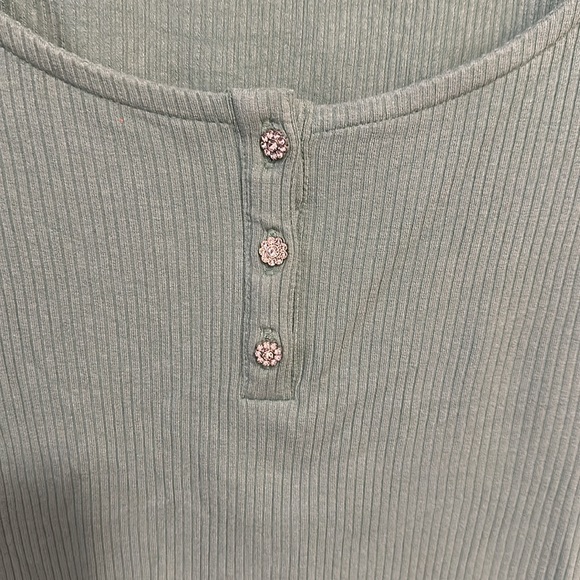 Guess top - Picture 2 of 4